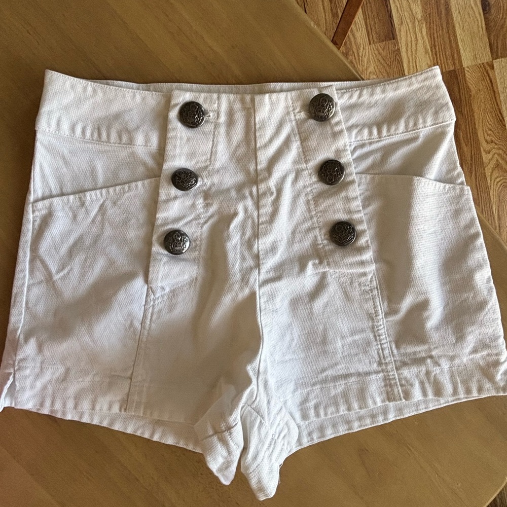 High-Waisted White Button-Front Women's Shorts